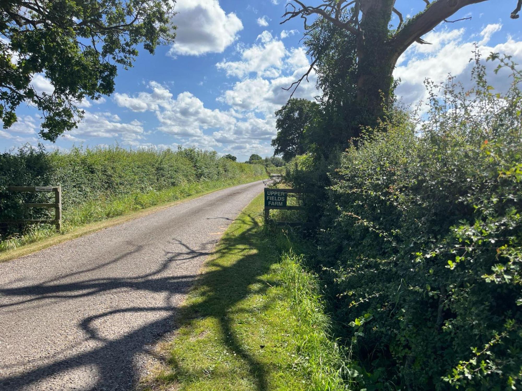 Pass The Keys Hare Cottage Wonderful Views And Parking Moreton-in-Marsh エクステリア 写真